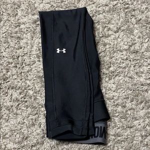 Black under armour leggings